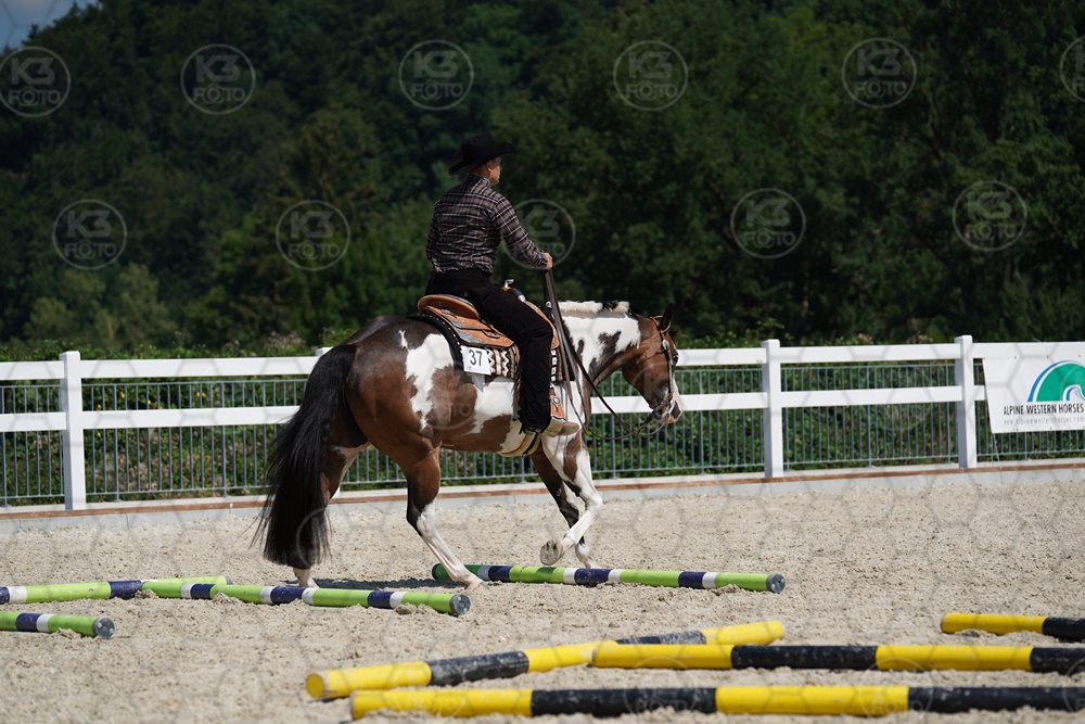s_A9_06750.JPG